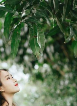 湖州美女陪玩手模殷凝雨